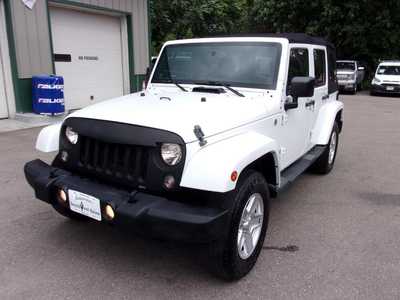 2014 Jeep Wrangler Unlimited, $18995. Photo 3