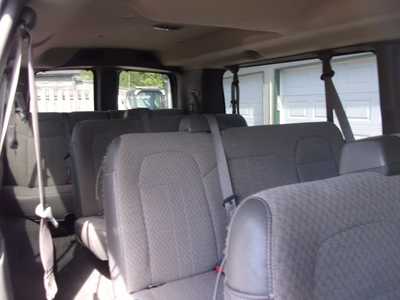 2014 Chevrolet 3500 Ext Cab, $23995. Photo 10