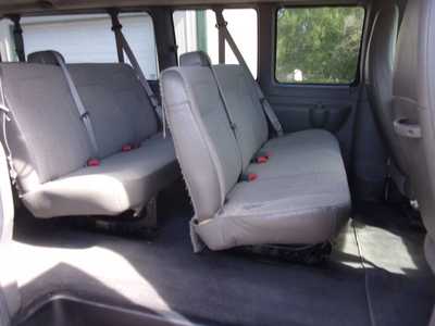 2014 Chevrolet 3500 Ext Cab, $23995. Photo 9