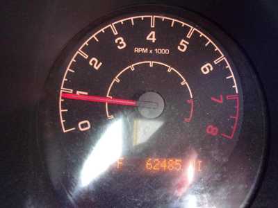 2008 Saturn Sky, $9995. Photo 11