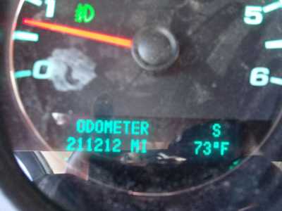 2012 Chevrolet Avalanche, $9995. Photo 11