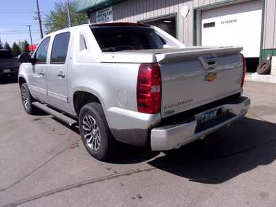 2012 Chevrolet Avalanche, $9995. Photo 5