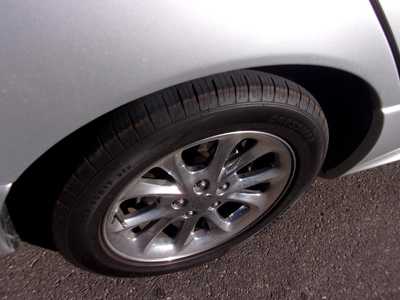 2001 Chrysler LHS, $4995. Photo 9