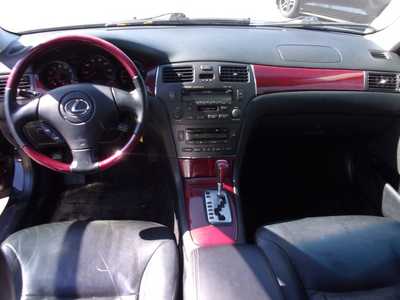 2003 Lexus ES Series, $5995. Photo 11