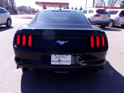 2017 Ford Mustang, $16995. Photo 6