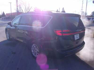 2022 Chrysler Pacifica, $23995. Photo 5