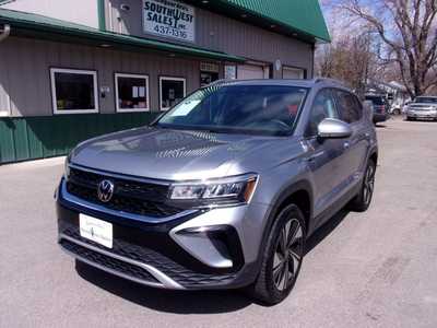 2023 Volkswagen Taos, $23995. Photo 3
