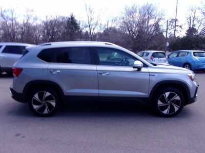 2023 Volkswagen Taos, $23995. Photo 8