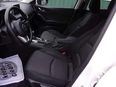 2016 Mazda Mazda3, $9995. Photo 10