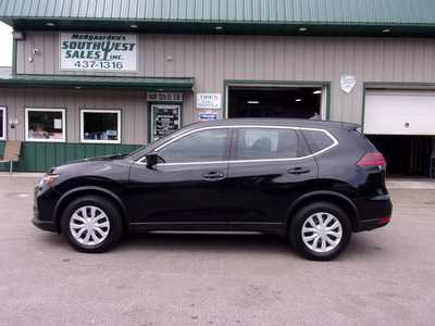 2020 Nissan Rogue, $11995. Photo 4