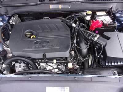 2018 Ford Fusion, $18495.00. Photo 11