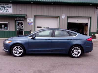 2018 Ford Fusion, $18495.00. Photo 4