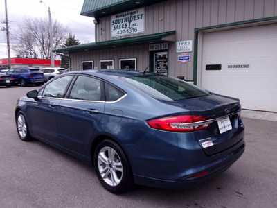 2018 Ford Fusion, $18495.00. Photo 5
