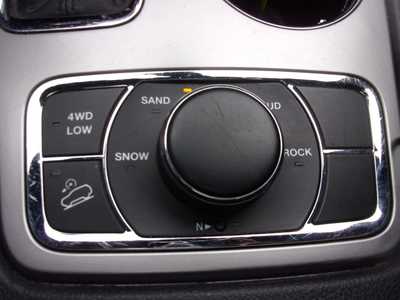 2018 Jeep Grand Cherokee, $18995. Photo 12
