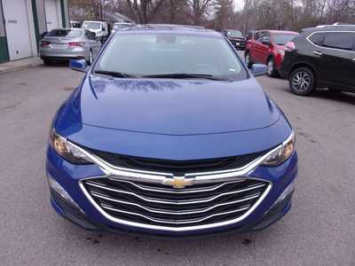 2023 Chevrolet Malibu, $21495.00. Photo 2