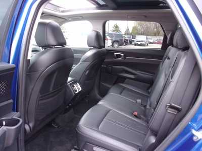2022 Kia Sorento, $24492. Photo 10