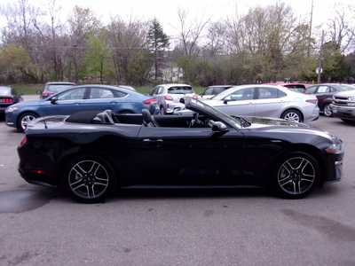 2022 Ford Mustang, $26995. Photo 10