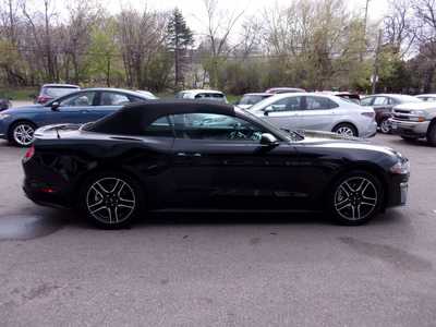 2022 Ford Mustang, $26995. Photo 11