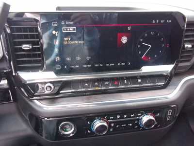 2024 GMC 1500 Crew Cab, $55995. Photo 12