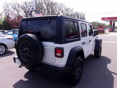 2024 Jeep Wrangler, $39995. Photo 7