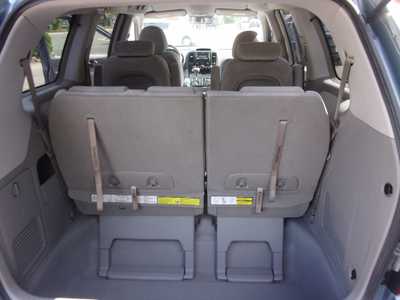 2007 Kia Sedona, $2995. Photo 4