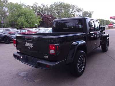 2023 Jeep Gladiator, $32995. Photo 7