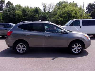2010 Nissan Rogue, $7995. Photo 8