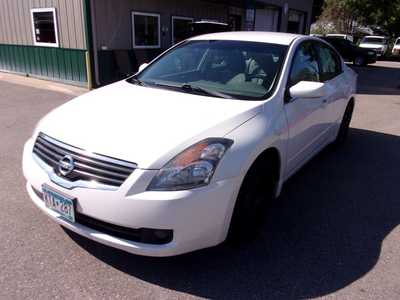 2009 Nissan Altima, $5995. Photo 3