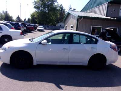 2009 Nissan Altima, $5995. Photo 4