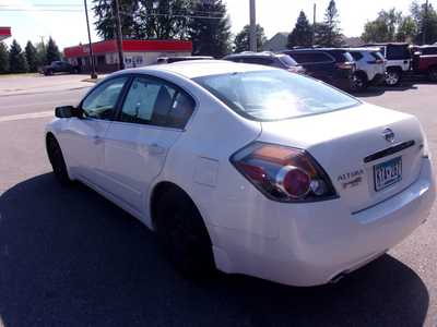 2009 Nissan Altima, $5995. Photo 5