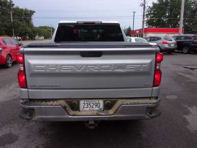 2019 Chevrolet 1500 Crew Cab, $23995. Photo 6