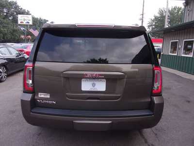 2016 GMC Yukon, $19995. Photo 6
