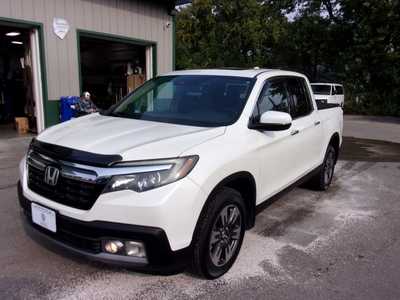 2017 Honda Ridgeline, $17995. Photo 3
