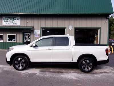 2017 Honda Ridgeline, $17995. Photo 4