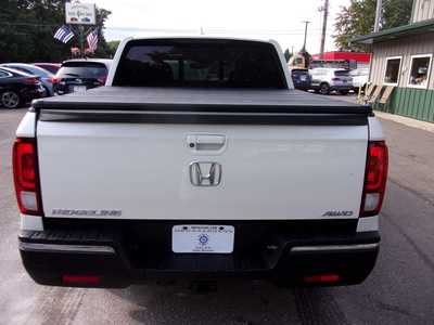 2017 Honda Ridgeline, $17995. Photo 6