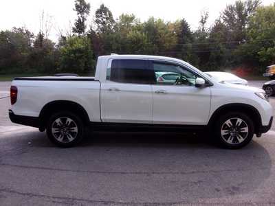 2017 Honda Ridgeline, $17995. Photo 8