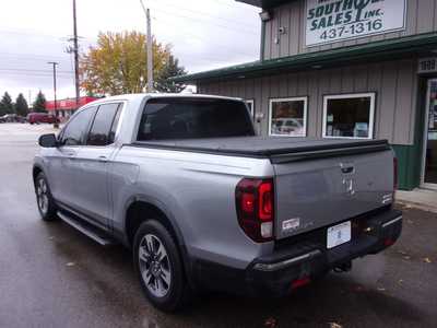 2017 Honda Ridgeline, $18495. Photo 5