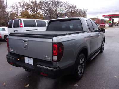 2017 Honda Ridgeline, $18495. Photo 7