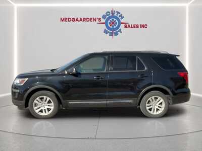 2019 Ford Explorer, $13995. Photo 2