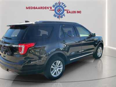 2019 Ford Explorer, $13995. Photo 5