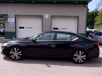 2020 Nissan Altima, $15995. Photo 4