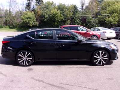 2020 Nissan Altima, $15995. Photo 8