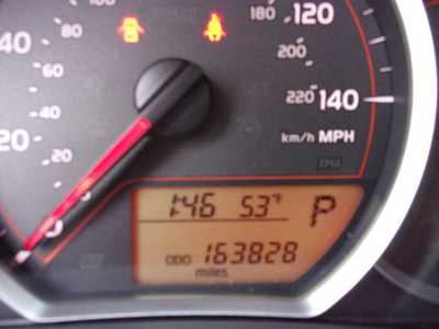 2012 Toyota Yaris, $6995. Photo 12