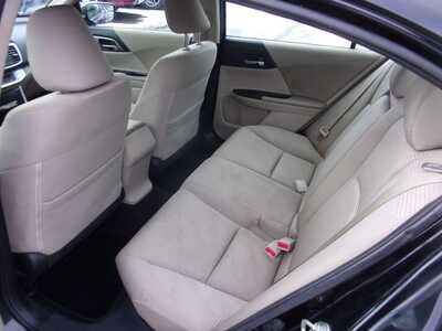 2014 Honda Accord, $10995. Photo 9