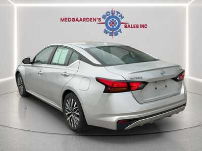 2024 Nissan Altima, $22995. Photo 10