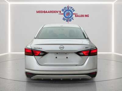 2024 Nissan Altima, $22995. Photo 11