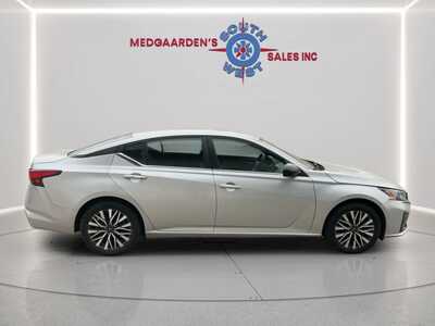 2024 Nissan Altima, $22995. Photo 12