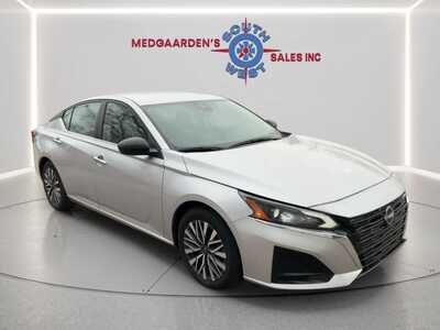 2024 Nissan Altima, $22995. Photo 7