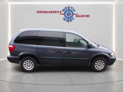 2002 Chrysler Voyager, $0.00. Photo 6