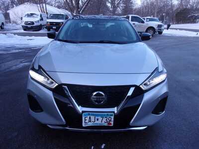 2019 Nissan Maxima, $17995. Photo 2